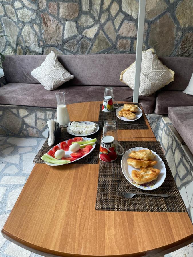 Guesthouse Arber Gjirokastër Buitenkant foto