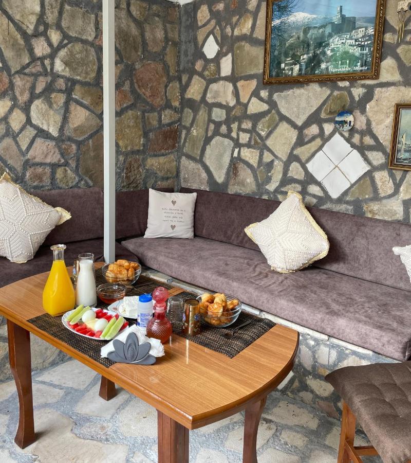 Guesthouse Arber Gjirokastër Buitenkant foto